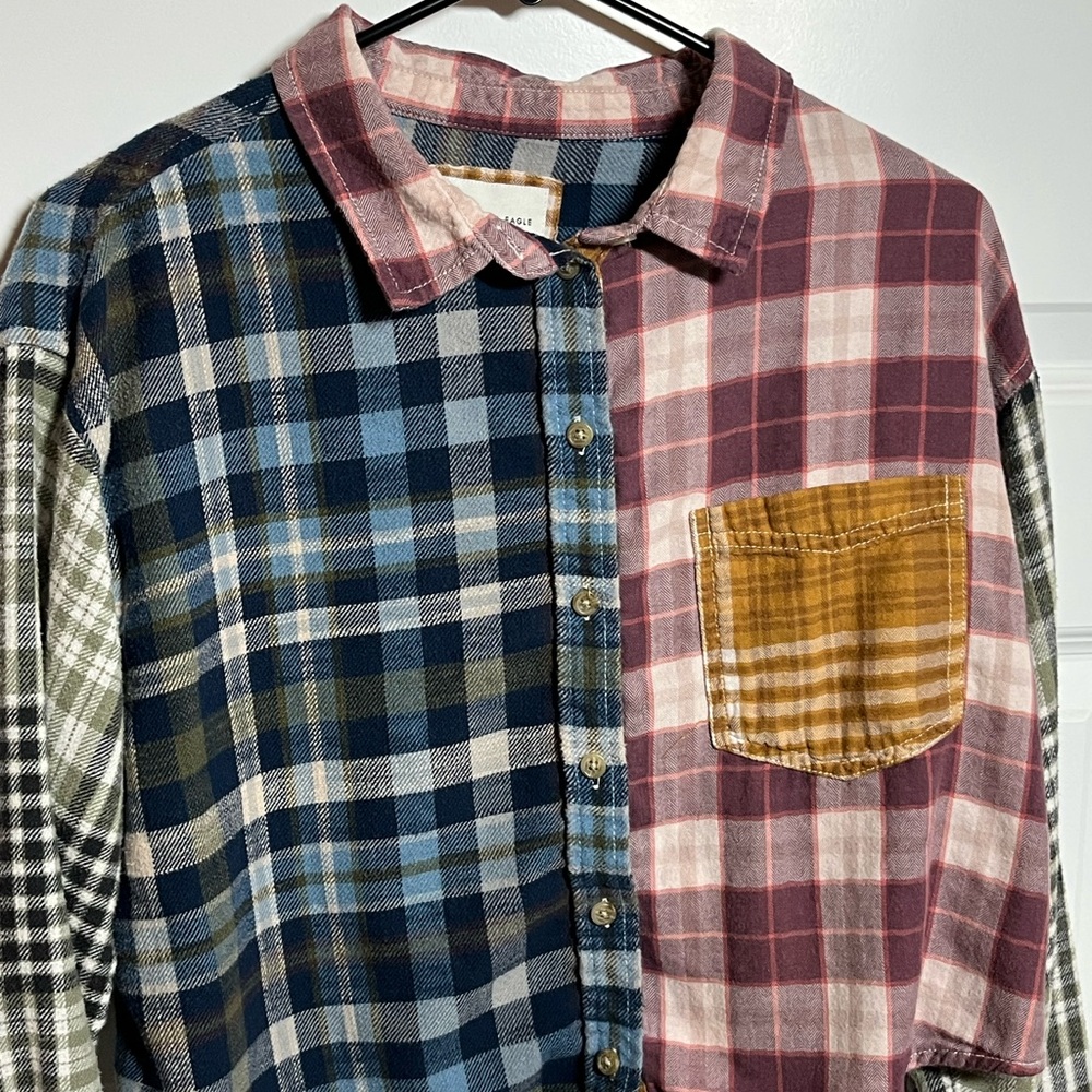 American Eagle Patchwork Plaid Cropped Lightweigh… - image 2